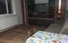 Vand apartament 2 camere in Petrila