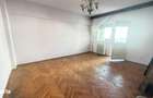 Apartament 3 camere decomandat, Central, Etaj 2, Bloc 1986, Balcon 10 - 1