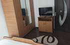 Inchiriez apartament 3 camere - 6