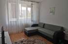 2 camere de închiriat 