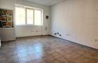 Spa?iu comercial pretabil pentru diverse activita?i str. Ana Ipatesc - 5