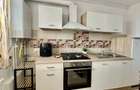 Inchiriez apartament central, 1 camera, bloc nou, parcare gratuita inclusa, cheltuieli mici - 1