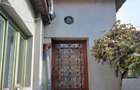 Vand Casa, 2 Corpuri Intabulate, Beci, Total teren 348mp. Central - Ploiesti, Cadastru 2008 PRET: 139.000 negociabil