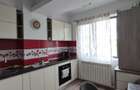 Inchiriez apartament 2 camere, decomandat,zona de centru, langa Palas - 4