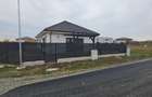 Casa noua cu 4 camere, teren 250 mp