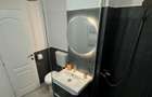Inchiriez apartament cu 2 camere in Corni?a la 10 minute de UMF - 1