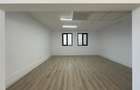 Spatiu comercial bd. Poitiers, 286mp, langa Makita, Sophia
