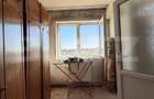 Apartament cu 3 camere, 38 mp, zona Micro III - 5