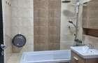Inchiriez apartament