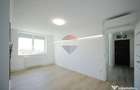 De vanzare apartament cu 3 camere, complet renovat, bulevardul Dacia - Oradea (Bihor)