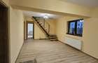 Casa de inchiriat 4 camere, P+M, zona Granit, la strada . - 2