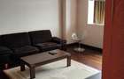 Inchiriez apartament 2 camere zona centrala - 1