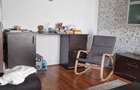 Vand apartament 3 camere, in zona Rovine