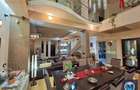 Vila cu 8 camere de vanzare, zona Nord, 554.44 mp #10811 - 7