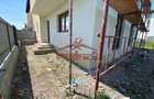 Duplex 4 camere, 150 mp curte libera in Selimbar COMISION 0%