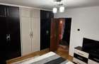 Inchiriez apartament cu 3 camere zona PECO !