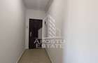 Apartament cu 3 camere, de vanzare, centrala proprie, zona Lipovei