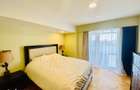 Penthouse exclusivist cu 4 camere, terase panoramice de 90 mp ?i garaj - 12