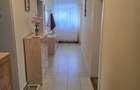 Apartament in asocia?ie (la casa), 3 camere, zona Soarelui - 5