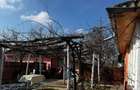 Casa locuibila, Hermeziu, 39 km de Iasi, racordata la apa - 4