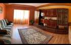 Proprietar vand apartament 3 camere decomandat etaj2 - 3