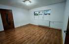 Vand apartament in zona Soarelui