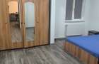 Proprietar inchiriez apartament 2 camere Scoala 8 - 1