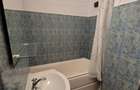 Navodari - str. Randunelelor - 2 camere decomandate -parcare privata  -420 E neg - 8