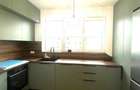 Apartament 3 camere 2 bai bucatarie mobilata/Bragadiru strada Crisul R - 10