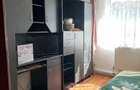 Apartament cu 4 camere semidecomandat în Central