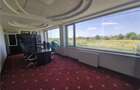 Royal Imobiliare - Vanzare Spatiu Birouri Zona Vest