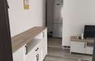 Apartament 2 camere semidecomandat - zona Poitiers
