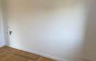 Apartament de 4 camere in vila