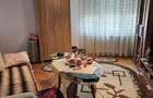 Vind ap 4 camere, modif. In3 cu o bucatarie mare, hol .7 m.2 bai, - 2