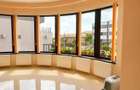 Vila De Vanzare D+P+2 Etaje 12 camere Cu Curte Mare, Soseaua Fundeni