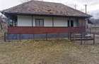 Casă cu Teren 2800 Mp în Petea - 2