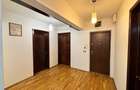 Apartament 3 camere et 1 Calea lui Traian zona Lahovari