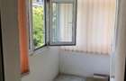 Inchiriez apartament - 2