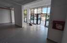 Sp. comercial 138 mp, central, vitrina, vad comercial, parcare, 16e/mp