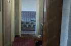 Particular vand apartament decomandat 2 camere, Gavana 3, etaj 2 din 4 - 5