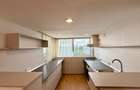 Apartament 3 camere de închiriat, zona 1 Mai - 9