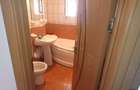 Apartament 2 camere 53 mp, semidecomandat,et 1,Str Imparat Traian (in spatele scolii 11)