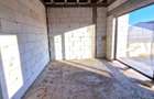 Casa tip duplex, constructie noua.