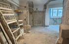 De vânzare apartament 3 camere zona Falezei 102 mp etaj 1
