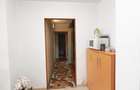 Inchiriez apartament 3 camere