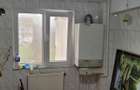 Apartament cu balcon, 3 camere, terasa la etajul 4