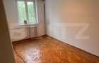 Apartament cu 3 camere, ultracentral, semidecomandat - 3