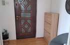 Proprietar inchiriez apartament cu doua camere pe - 4