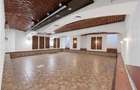 Spatiu comercial langa Piata Sfatului pe str Muresenilor