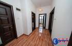 ID 642 De inchiriat: Apartament spa?ios cu 3 camere ?i curte - 14